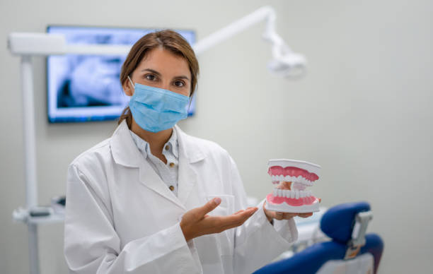 Best Emergency Dental Extractions in Woodbury, NY